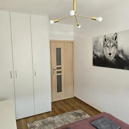 Tuwima Apartment